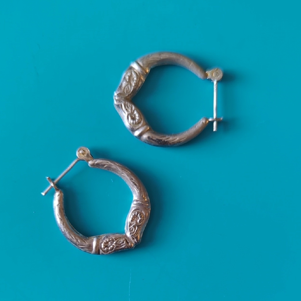 Vintage Sterling Silver Ram Head Earrings - Picture 2 of 6